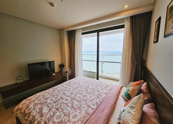 Citadines Seaview Duplex Căn hộ *