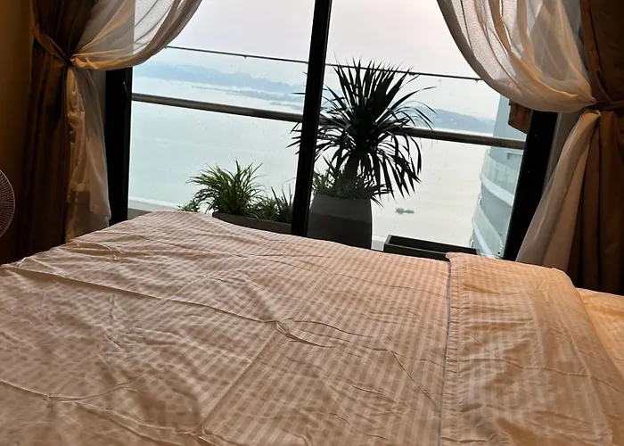 Căn hộ Citadines Seaview Duplex *